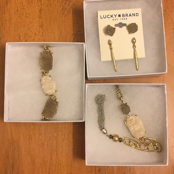 Lucky ☘️Druzy Bundle Necklace Bracelet 2 Earrings - Picture 7 of 7